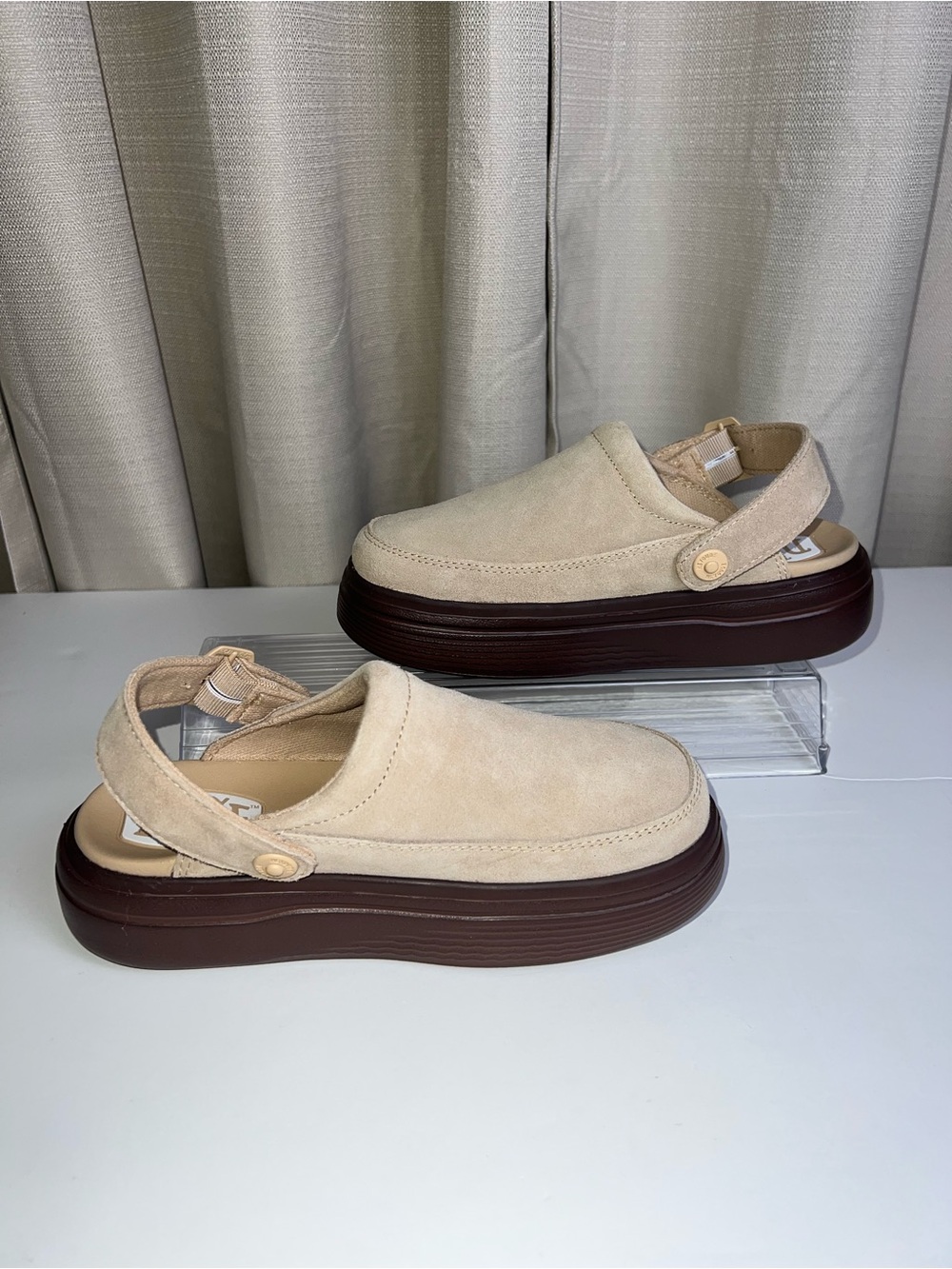 HEY DUDE Suede Austin Lift Clogs-NWOB - Picture 4 of 15